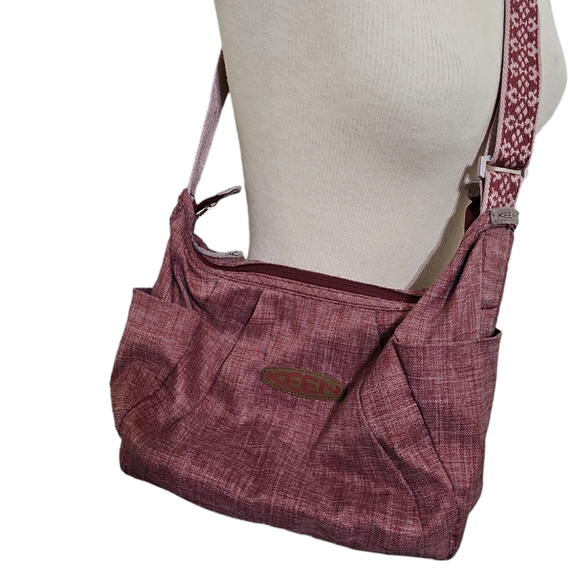 Keen Handbags - Keen Crossbody Bag